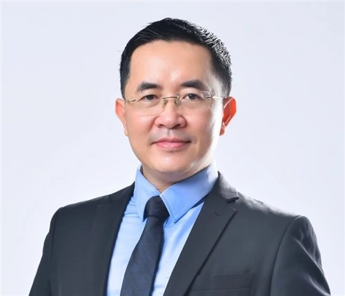 Ông Nguyễn Đức Vinh